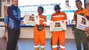 Fadly-Amran-dan-pasukan-oranye.jpg