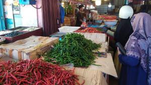 HARGA-BAHAN-POdat-saadejumlah-d-itu-harga-bawang-stabil.jpg