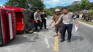 KECELAKAAN-MOBIL-DAMKAR-SOLOK-Sebuah-mobil-dinas-pemadam-kebakaran.jpg