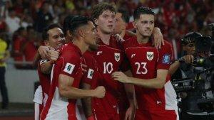 KUALIFIKASI-PIALA-DUNIA-Timnas-Indonesia-Ole-Romeny-selebrasi-setelah-mengalahkan-China.jpg