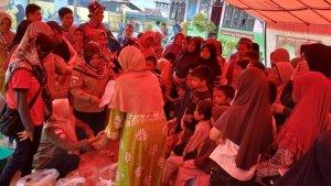 Kondisi-di-dapur-umum-yang-didirikan-oleh-Pemerintah-Kabupaten-Solok-Selatan.jpg