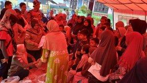 Kondisi-warga-Nagari-Sungai-Manau-di-tenda.jpg