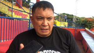 Manajer-Semen-Padang-FC-Masykur-Rauf-2492025.jpg