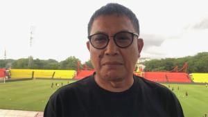 Manajer-Semen-Padang-FC-Masykur-Rauf-7112025.jpg