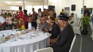 Menteri-ESDM-Bahlil-Lahadalia-bersama-Aburizal-Bakrie.jpg