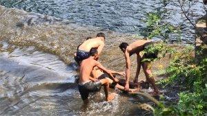 Orang-tenggelam-di-Batang-Kuranji-2562025.jpg