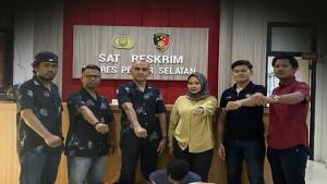 PENANGKAPAN-PELAKU-TINDAK-PIDANA-PENIPUAN-OLEH-SATRESKRIM-POLRES-PESSEL.jpg
