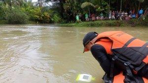 Pencarian-penumpang-perahu-yang-terbalik-di-Kabupaten-Kepulauan-Mentawai-Sumbar.jpg