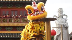 Pertunjukan-Barongsai-Tonggak-menjadi-daya-tarik-ilustrasi-shio.jpg