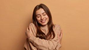 Ramalan-Shio-Ramalan-Zodiak-self-love-wanita.jpg