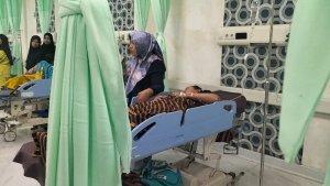 Salah-seorang-siswa-MTs-Muhammadiyah-yang-masih-dirawat-di-rumah-sakit-usai.jpg