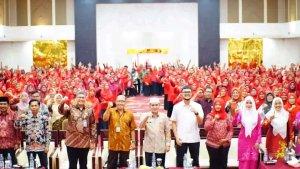Sekda-Adlisman-menghadiri-sekaligus-membuka-acara-pucak-Spekta-Literasi-Numerasi-Dharmasraya.jpg