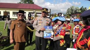 Selain-kepada-para-Pocil-piagam-pengd.jpg