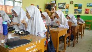 Siswa-SMPol.jpg