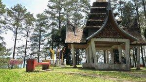 Spot-foto-Puncak-Pato.jpg