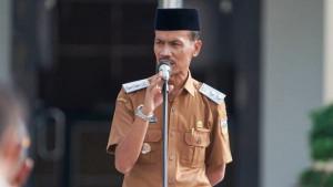 YULIAN-EFI-Wakil-Bupati-Solok-Selatan-Yulian-Efi-menegaskan-bdtahddan-bantuan-d-Selatan.jpg