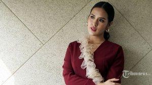 a-baru-saja-merilis-single-terbarunya-yang-berjudul-you1.jpg