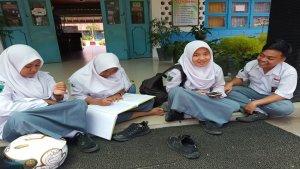 belajar-kelompok.jpg