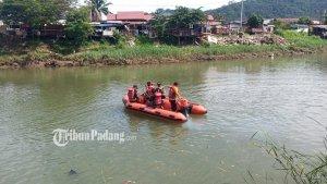 bocah-hanyut-saat-mencari-belut-dan-bengkuang-di-padang.jpg