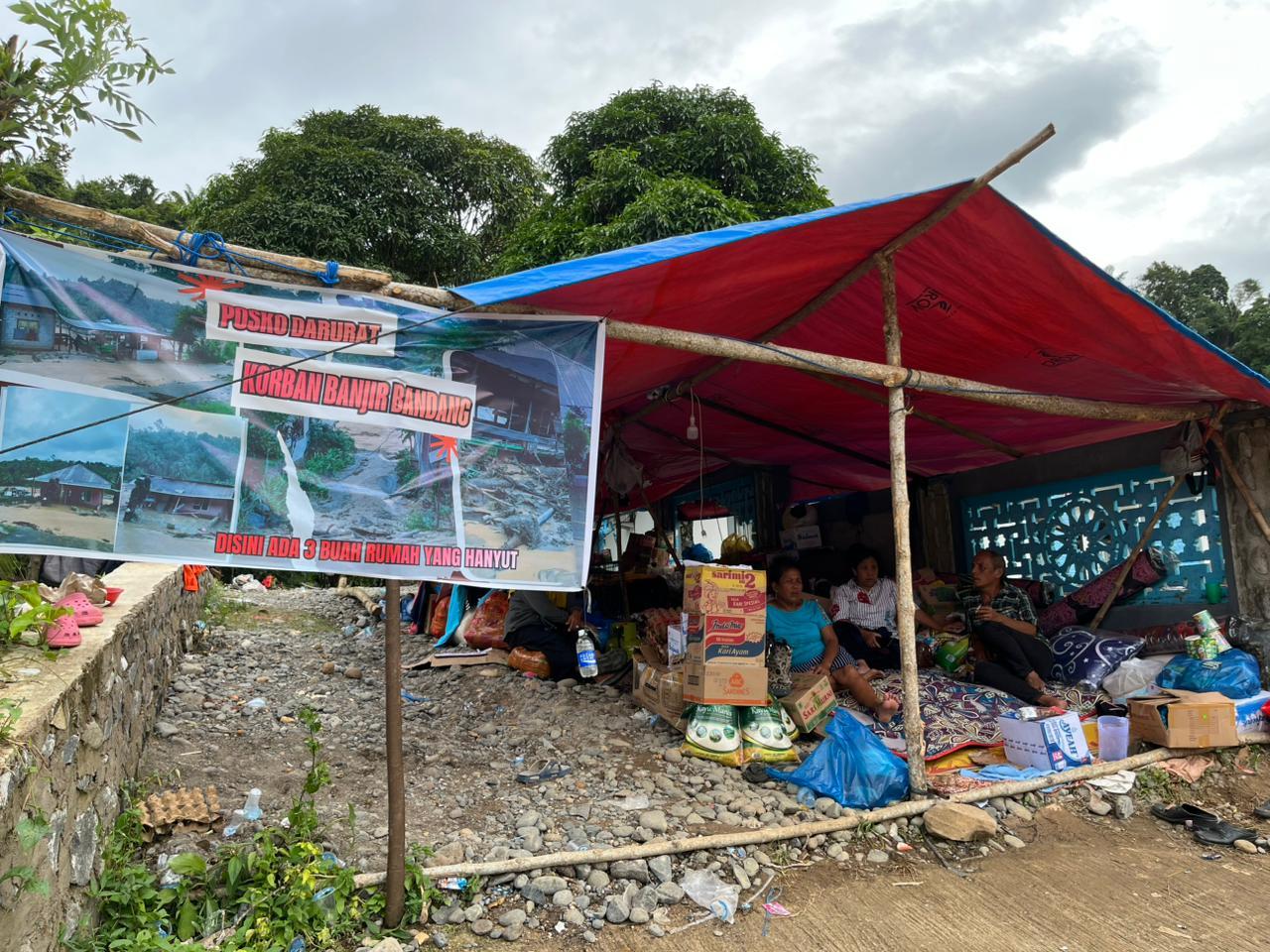 BANJIR-BANDANG-PADANG-Yerlidad-9122025.jpg