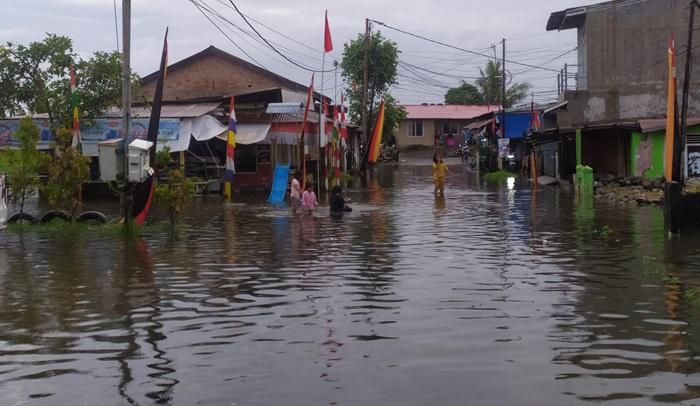 BENCANA-BANJIR-Kondisi-banjir-yang-terjfng-Selatan-Kef25-d.jpg