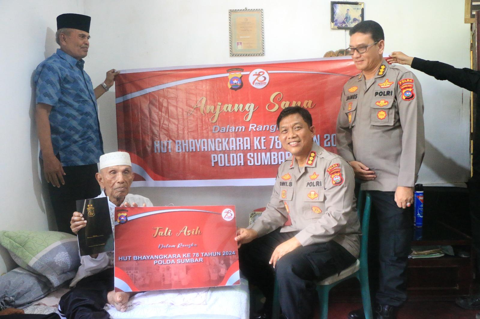 Sambut HUT Bhayangkara ke-78, Polda Sumbar Anjangsana ke Panti Asuhan dan Purnawirawan
