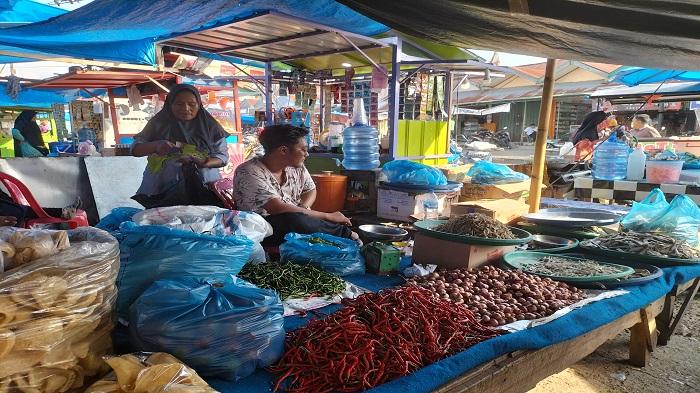 Harga Cabai Merah di Pasar Sijunjung Bertahan Rp 110-120 Ribu/Kg, Pedagang: Mungkin Akan Naik Lagi