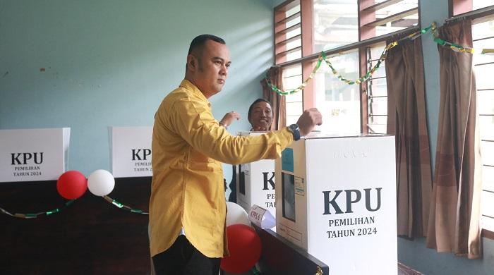 Cabup-Petahana-nomor-urut-01-Benny-Dwifa-Yuswir-saat-mela.jpg