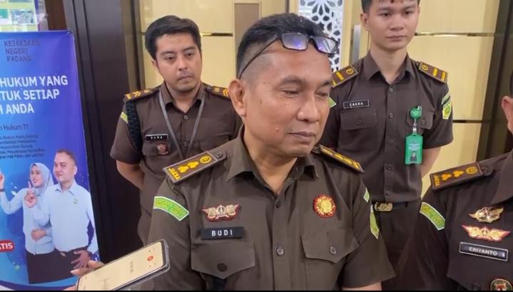 DUGAAN-TIPIKOR-Plt-Kasi-Pidana-Khusus-Kejaksaan-Ndadntdtiga-kali-dselsku.jpg
