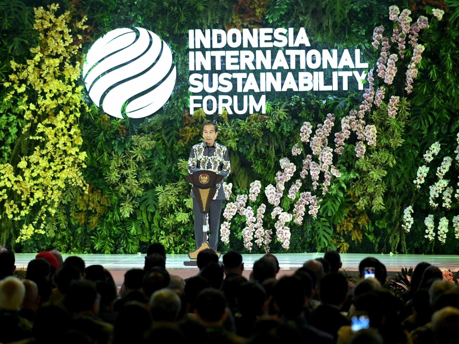 Di-IISF-2024-PLN-Paparkan-Strategi-Transisi-Energi-untuk-Capai-Net-Zero-Emissions.jpg