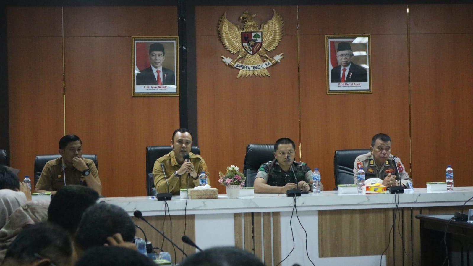 FGD Verifikasi Data Sijunjung Dalam Angka Tahun 2023, Bupati Benny Dwifa: Potret Kabupaten
