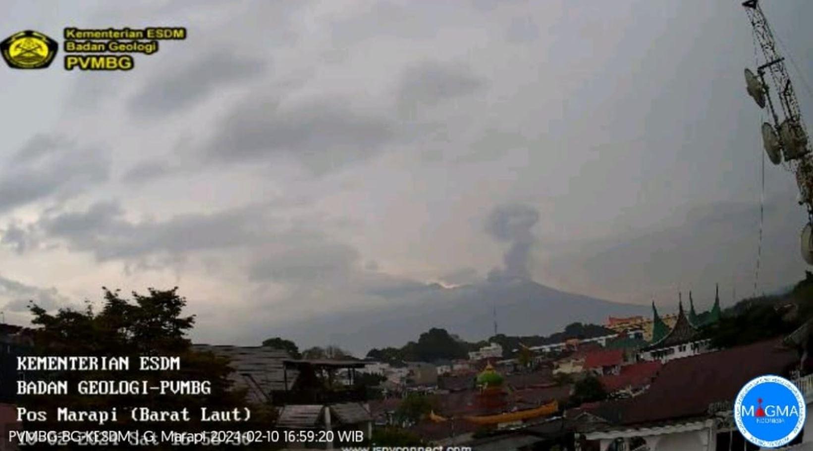 Gunung-Marapi-Sumatera-Barat-kembali-erupsi-Sabtu-1022024.jpg