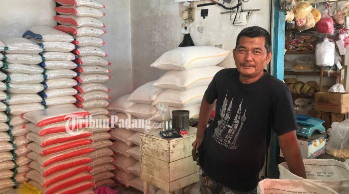 HARGA-BAHAN-POKOK-Pedagang-beras-Nd.jpg