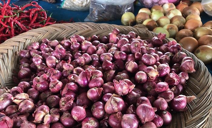 HARGA-BAWANG-MERAH-Harga-bawang-mfsar-Sijuf-25-ribu-sekilo.jpg