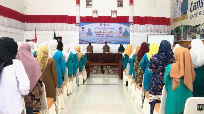Ikuti Bimtek Pemberdayaan & Kesejahteraan Keluarga, PKK Sijunjung Diharapkan Tekan Angka Stunting