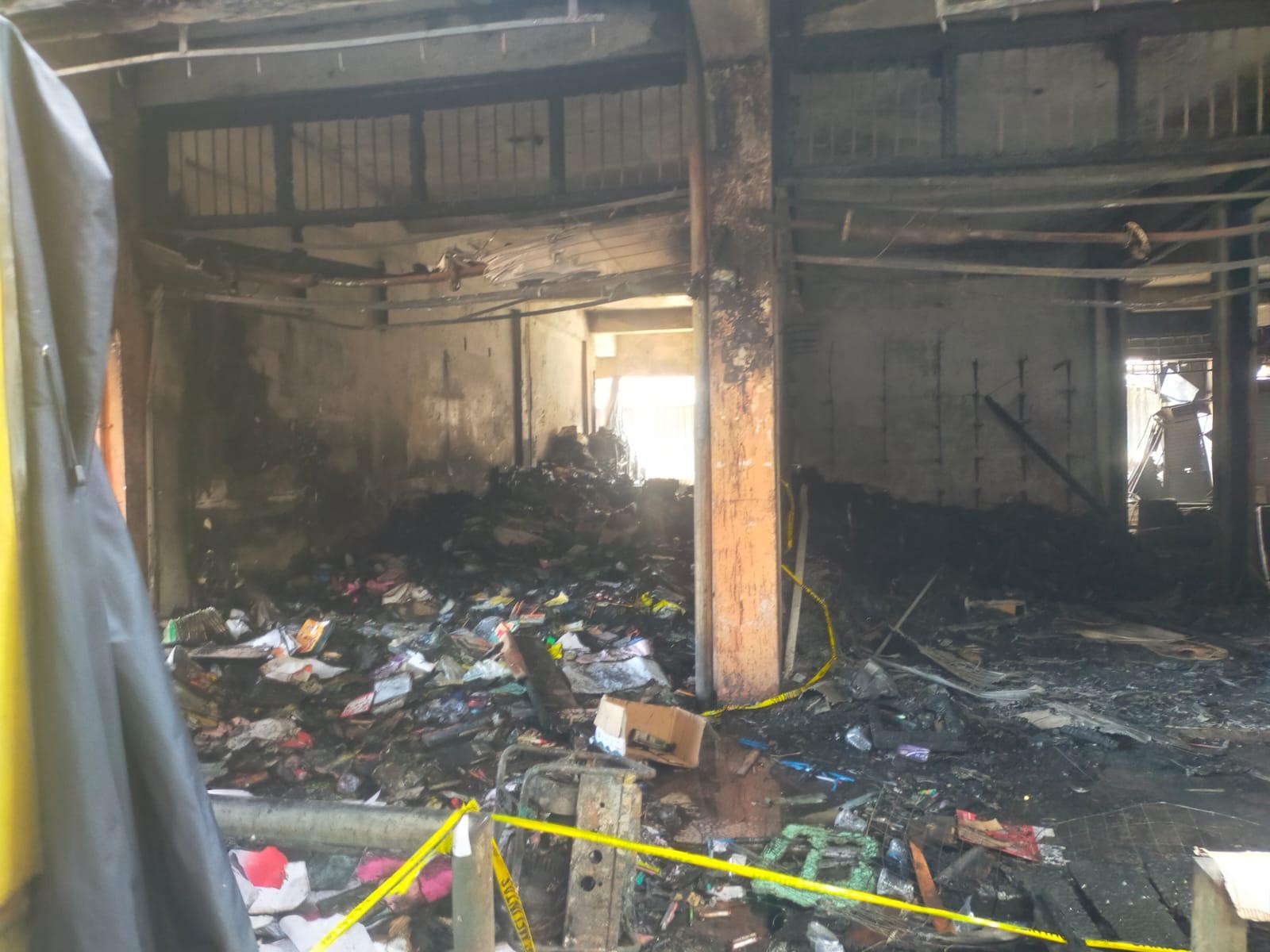 Kebakaran Pasar Payakumbuh Sumbar Hanguskan 380 Unit Toko dan Lapak