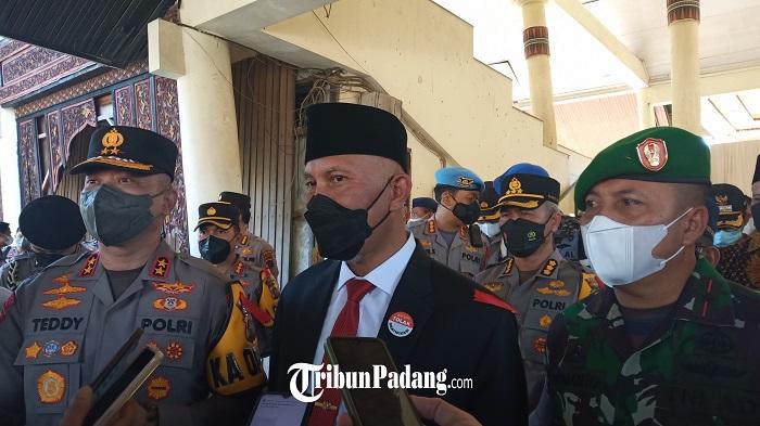 Polda dan Pemprov Sumbar Mengantisipasi Penyebaran Covid-19 saat Mudik, Kapolda: Prokes Harga Mati