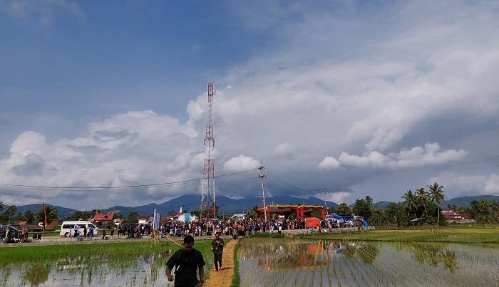 Sambangi Kota Solok, Anies Baswedan Datangi Kawasan Sawah Solok Bertemu Petani