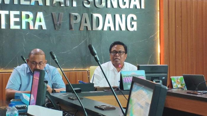 Kepala-Balai-Wilayah-Sungai-BWS-Sumatera-V-Psncanasssejumlah-daerah-di-Sumbar.jpg