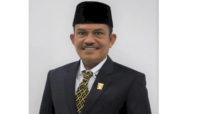 Ketua-Fraksi-Berkarya-NasDem-DPRD-Padang-Helmi-Moesim.jpg
