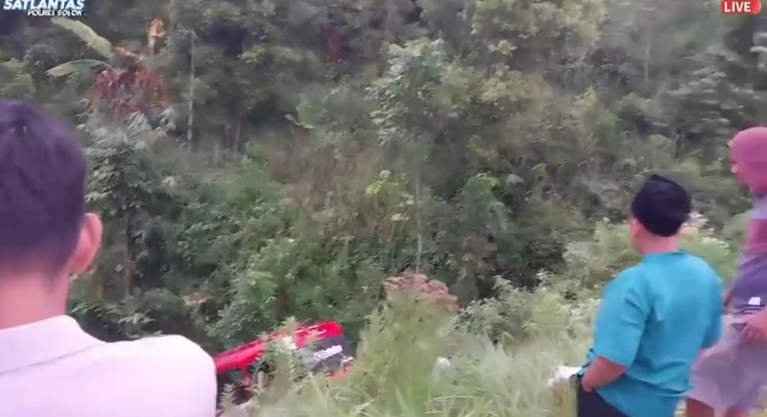 Kronologi Kecelakaan Bus Tampalo di Solok hingga Masuk Jurang, Kecepatan Tinggi di Jalan Licin
