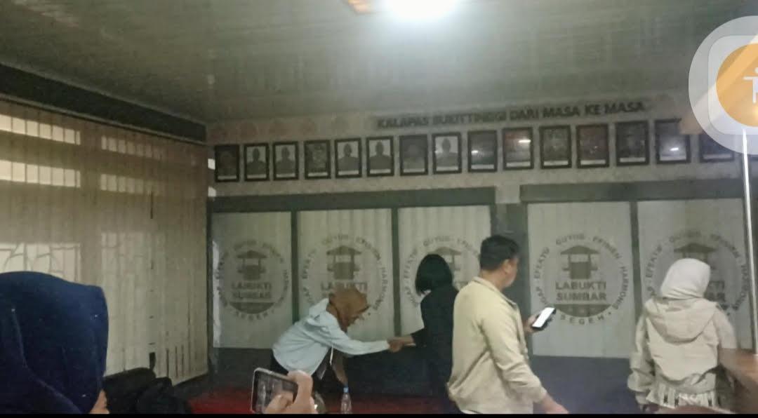 Update Kabar Keracunan di Lapas Bukittinggi: Kakanwil Pas, Kapolresta dan Kalapas Rapat Dini Hari