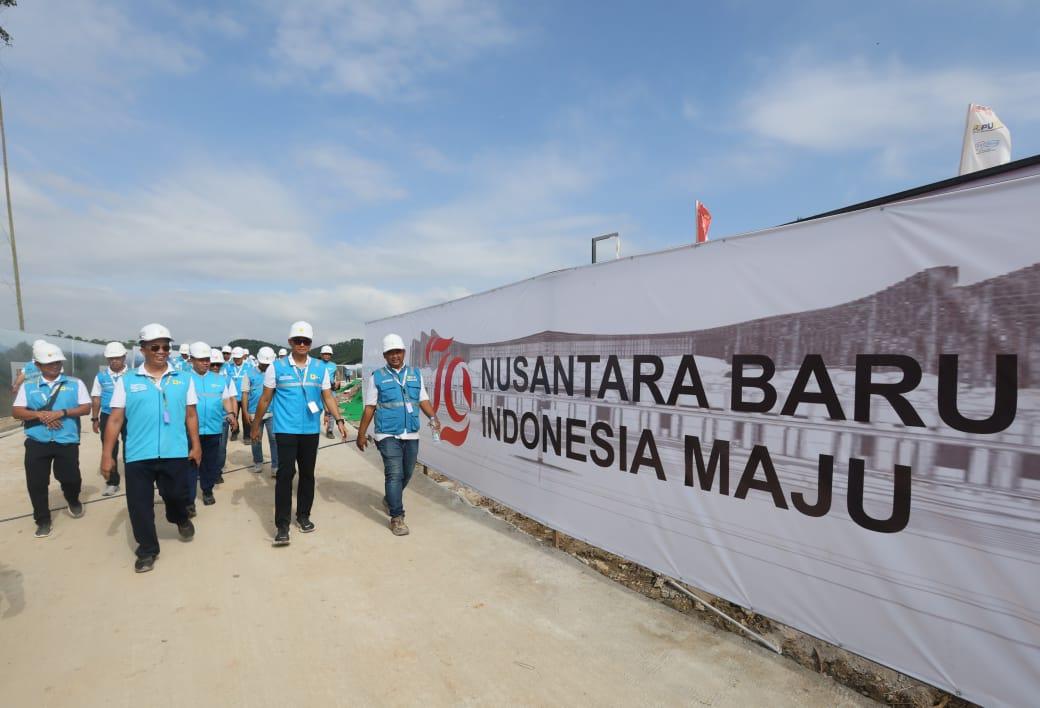 Pastikan-Kelancaran-HUT-RI-ke-79-Dirut-PLN-Cek-Langsung-Keandalan-Infrastruktur-Kelistrikan-di-IKN.jpg