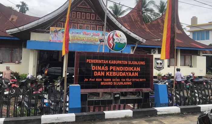 Pemkab-Sijunjung-masih-mekan-peme.jpg