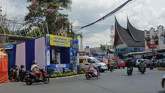 Posko-pengamanan-libur-Lebaran-di-kawasan-Pasar-Raya-Kota-Solok.jpg