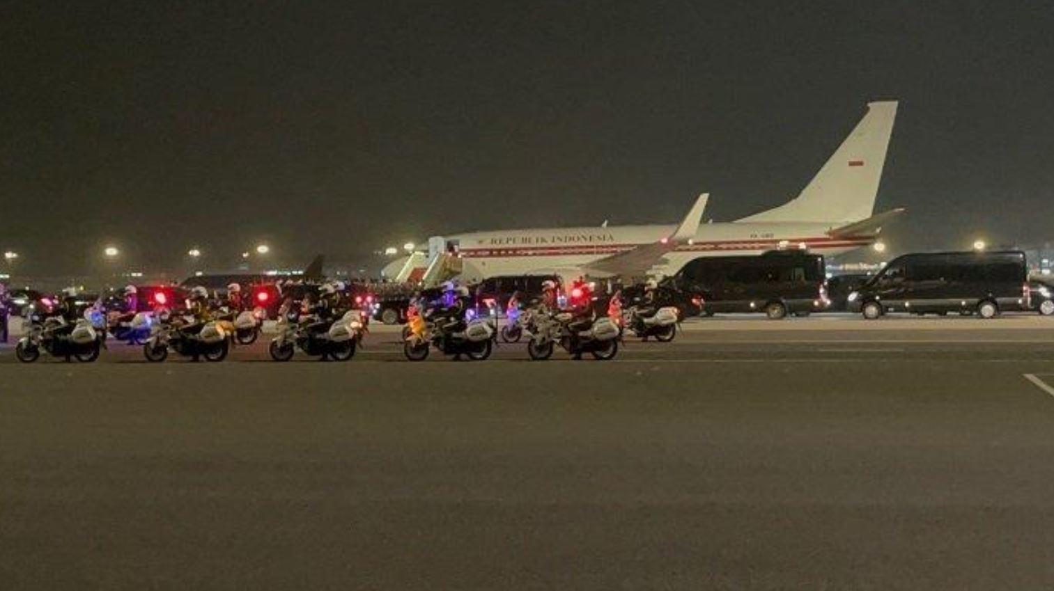 Presiden-Prabowo-Subianto-tiba-di-Beijing-Capital-International-Airport.jpg