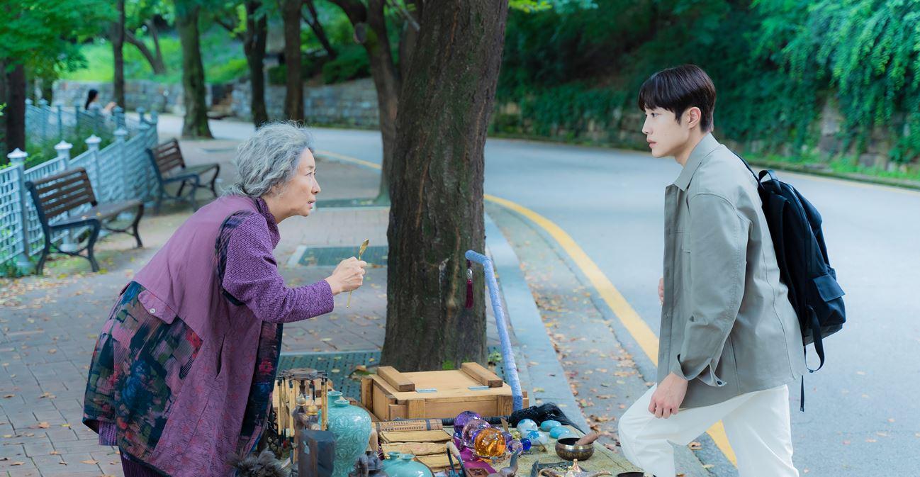 Preview Drakor Terbaru 2022 The Golden Spoon Episode 11, Tae Yong Temukan Wanita Penjual Sendok Emas