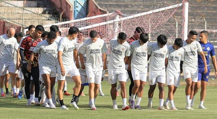 Semen-Padang-FC-menghadapie-9-BRI-Liga.jpg
