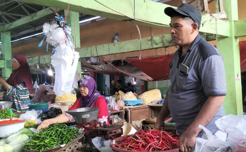 Harga Cabai Merah di Pasar Nanggalo Padang Terus Naik 3 Hari Terakhir, Sudah Rp 65 Ribu per Kilogram