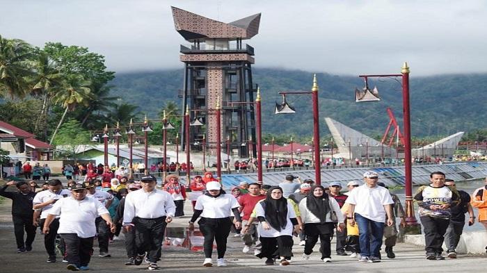 Kanwil Kemenag Solok Selatan Gelar Gerak Jalan Berhadiah Umroh dalam Rangka Hari Amal Bhakti ke-77
